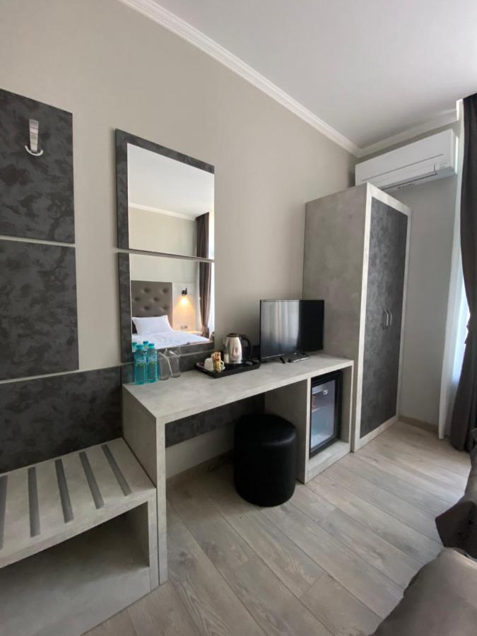 Comfort Guest Rooms Καζανλούκ Εξωτερικό φωτογραφία